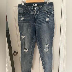Women’s size 18 Lane Bryant magic flex fit waist, distressed jeans, legging fit